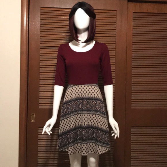 ๐ Burgundy Taupe Print Dress ๐ - Picture 4 of 8